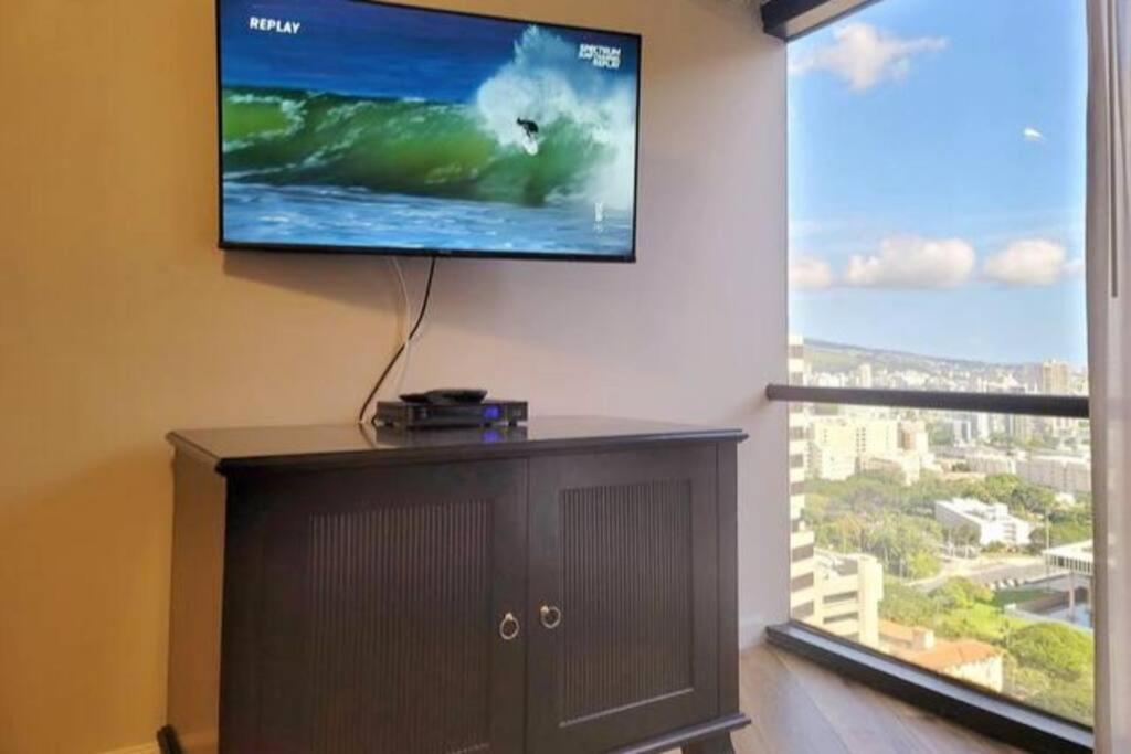 Condotel With Free Parking Wifi Central Ac Гонолулу Экстерьер фото